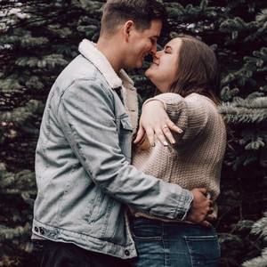 Meet your Posher, Joshua